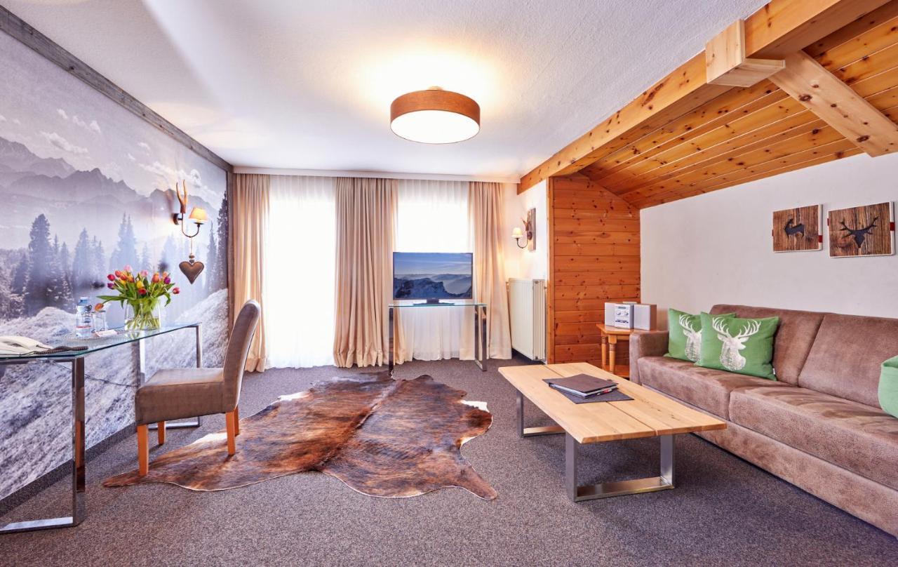 Landhotel Zum Bad Krun Exterior photo